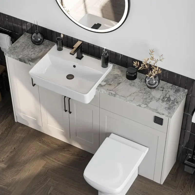 Oliver 1300 Cashmere Shaker Fitted Furniture