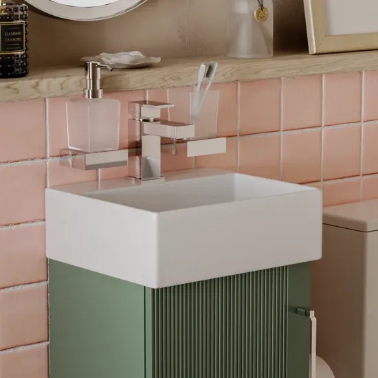 Celeste Linear 325 Green Small Suite
