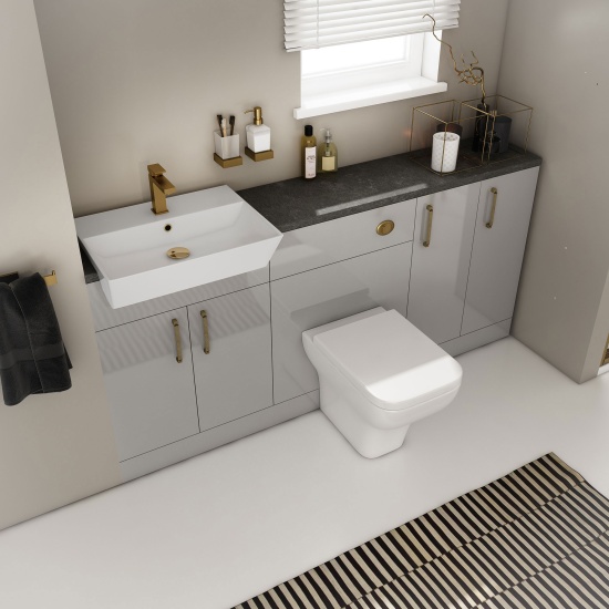oliver gold 1800 fitted furniture