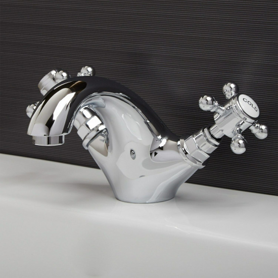 Chester Traditional Mono Basin Mixer Tap Crosshead